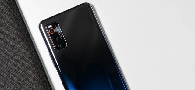 IQOO Neo3：恭喜你！“直降”288