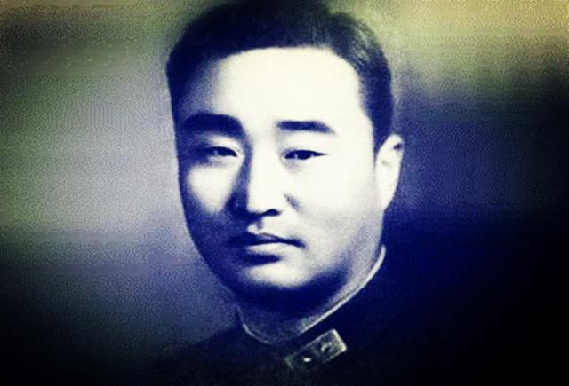 长官令其坚守待援，他最终投降日军，为何还能