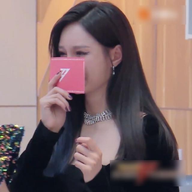 《浪姐》二次公演淘汰名单，王霏霏的话让人泪