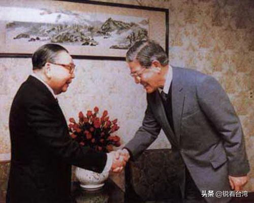 最新！蒋经国日记揭密：为何选李登辉而非林洋港接班？