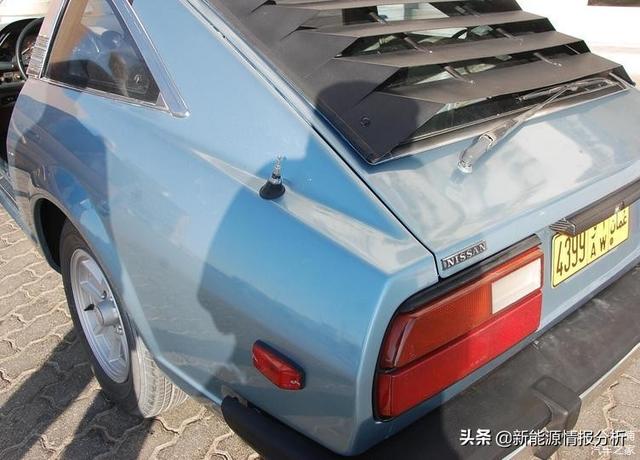 阿曼日记1:中国人买三手日产达特桑280Z