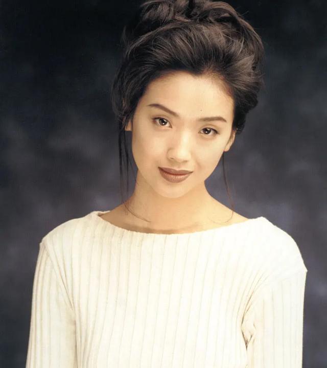 四大天王搭戏，刘德华下跪“求婚”，巅峰隐退