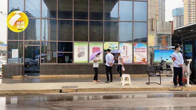 陕视记者走访西安各大水产市场，继续扩大抽样
