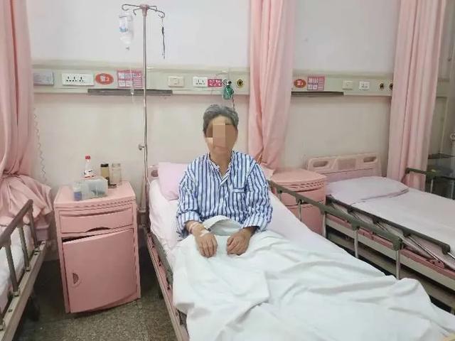 被困|高龄母女被困电梯4天3夜 互喝尿液求生