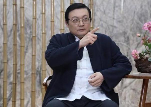 曾经“无所不知”的老梁，为何所有节目都被停