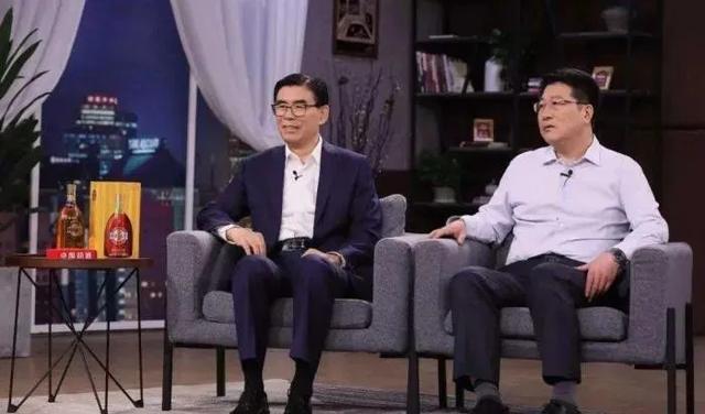 特朗普封锁华为芯片，美国能得到什么好处？清