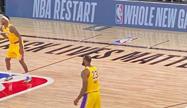 31+10+6！湖人三核爆發，詹姆斯一臉輕鬆，路威快回來，可愛太累了！（影）-黑特籃球-NBA新聞影音圖片分享社區