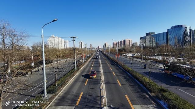 荣耀V30 Pro体验：大多数人都能买的起的5G旗舰手机