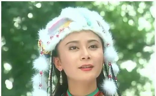 黄晓明出道的《爱情不是游戏》演员现状，20年后