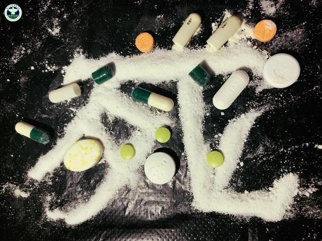 ������Ʒչح�����ģ��þ�ͷ���ݽ���������