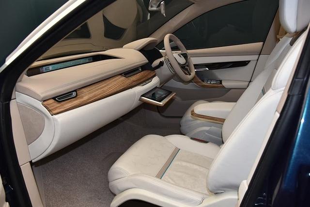 塔塔再造豪车，斥资100亿研发，帕拉梅拉的气场