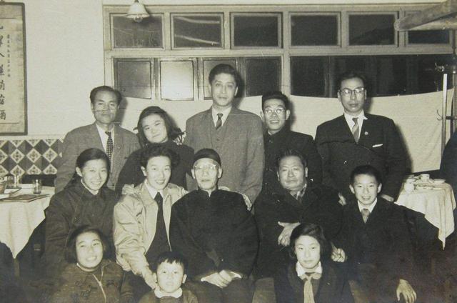 封建最后一位公主，姐姐是川岛芳子，奋斗半辈子才买到自己的房子