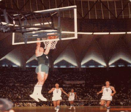 张卫平自曝，1978年被NBA相中，只是生不逢时