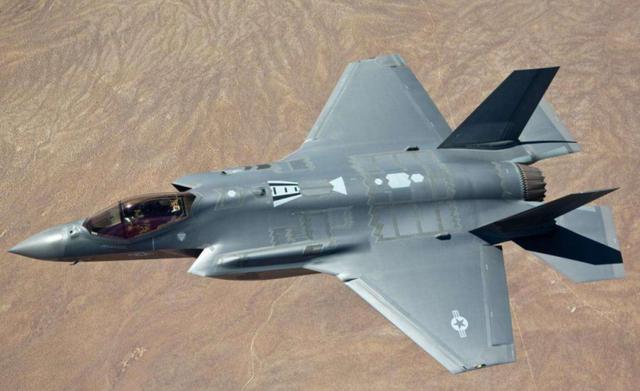 伊朗开窍了？将大批导弹“藏进”山洞，五角大