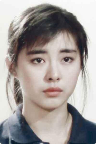 人间尤物王祖贤，事业巅峰惨陷\"三角恋\&q