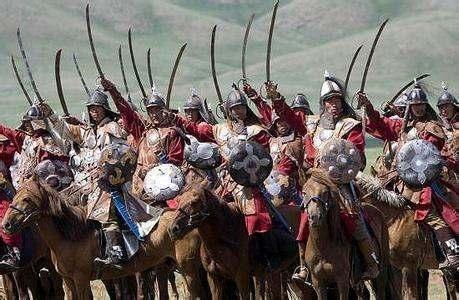 成吉思汗攻下城池获得50万女俘虏，对着将士说道：一人挑三个！