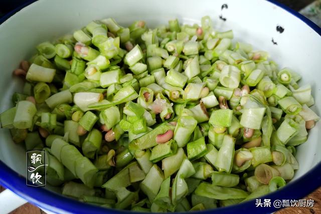 夏天吃这饭正当时，简单一焖好吃养胃，放开肚子吃都不担心血糖值