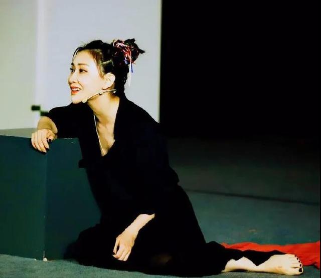 《怪你过分美丽》自荐进组的她太抢眼，和秦岚