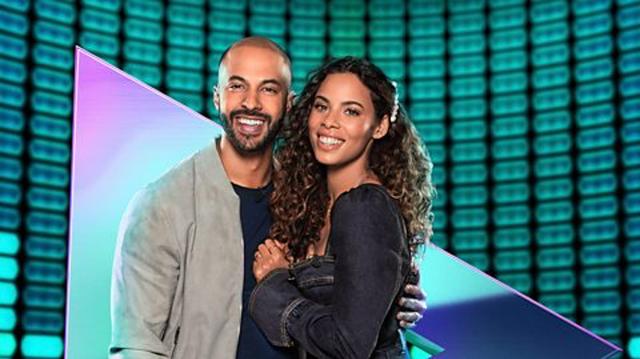 室内“岩浆”滚滚上演搞笑版跑酷，16名喜剧人上