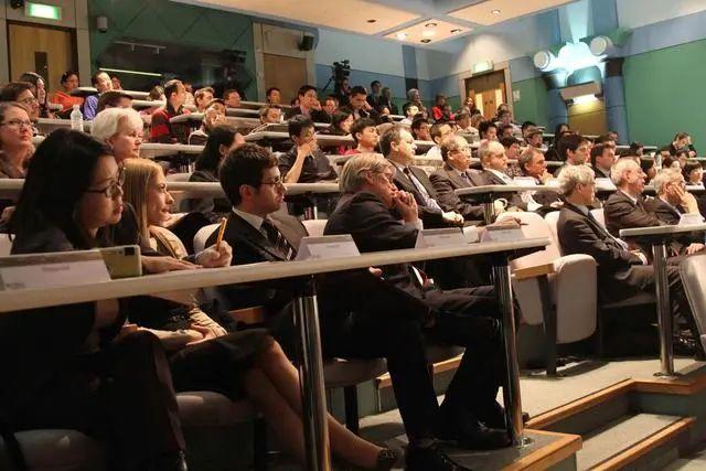 再次倒戈！华为与美国盟友喜结良缘，华为大笔