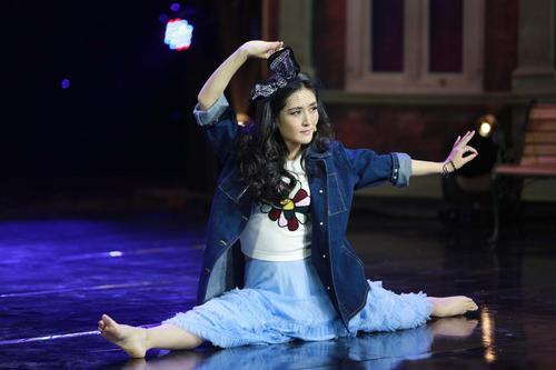 同样主持《快本》，谢娜那么走红吴昕那么无感，两人到底差了什么