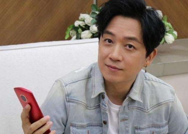 被戴绿帽，遭妻子泼脏水，憋屈8年终逆袭，儿子却成潘粤明心中痛