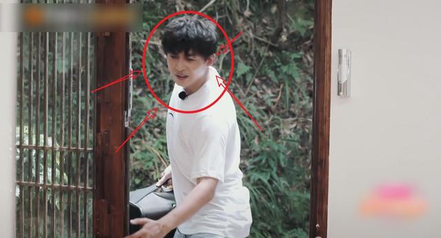 李佳航录制《婆妈》，看清素颜状态，我眼睛没花吧