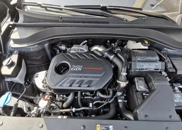 月销仅260台，现代胜达是真的卖不动了，若降价5万你接不接受？