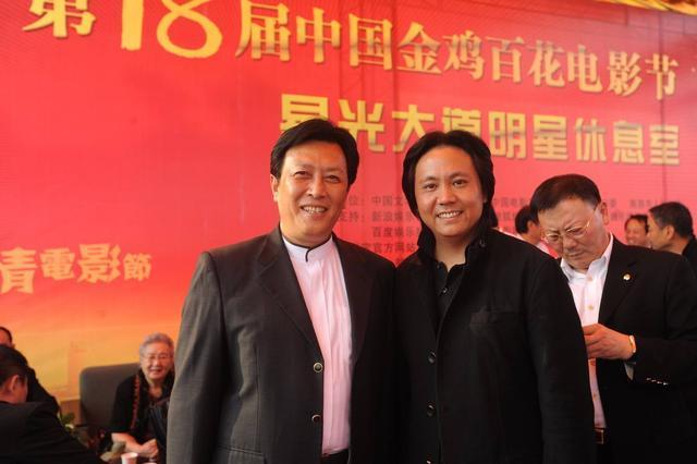 力捧范冰冰16年后，贾云锒铛入狱，他和范冰冰的故事并不简单