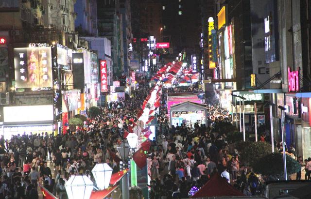 城市竞争白热化，济南、南宁推出史上最低落户