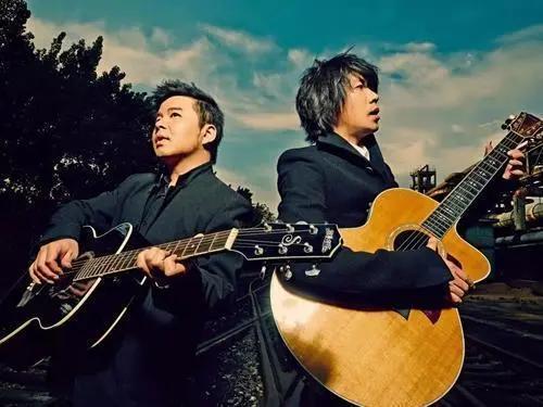 人到中年缅怀青春没问题，但不该成为水木年华“划水”的借口