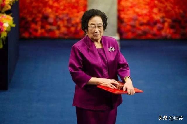 屠呦呦再次落选院士，她各方面都“不合格”