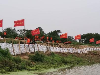 湖北黄梅：人民因您而骄傲，解放军支援抢险护民保平安