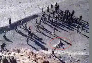 边境“肢体冲突”：你的平静生活，军人的生死