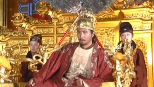 朱元璋出上联：老子天下第一，大臣答出下联，朱元璋：拖出去斩了