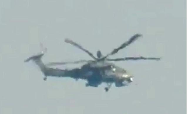 叙叛军鲁莽行事又惹恼战斗民族！俄军新武直上阵硬怼，实弹射不停