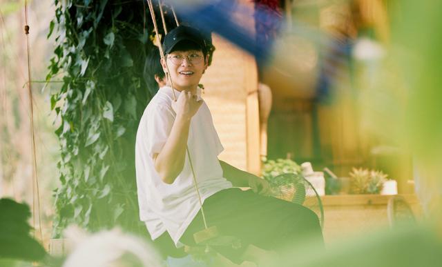 恋情曝光直接公布，不躲躲藏藏，颇有担当的男明星