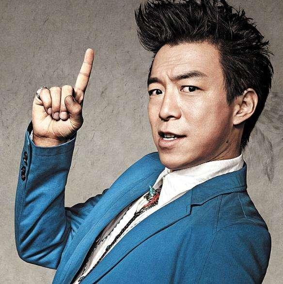 五大“百亿影帝”，票房含金量更高的是他，仅用八部电影就完成