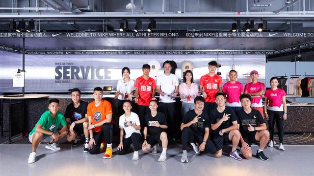 全球首家 Nike Rise 概念店开了，我们去实地体验了一下