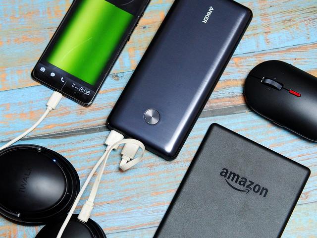 重量级供电模式支持78W快速充电的怪兽级ANKER充电宝