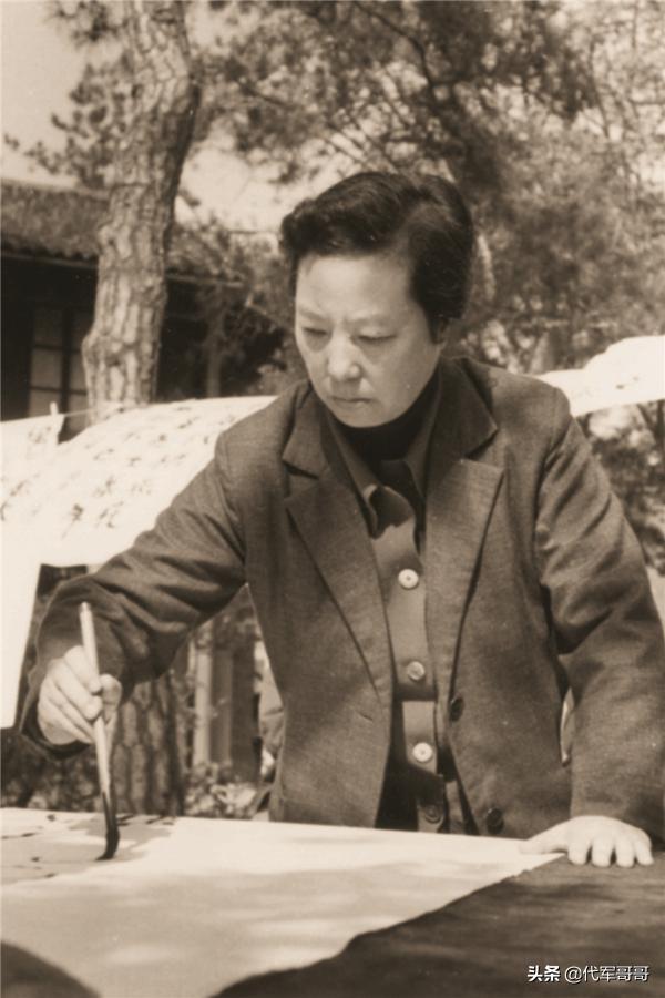 又一位98岁艺术大师去世！曾经历三次磨难，中国画坛痛失领军人物