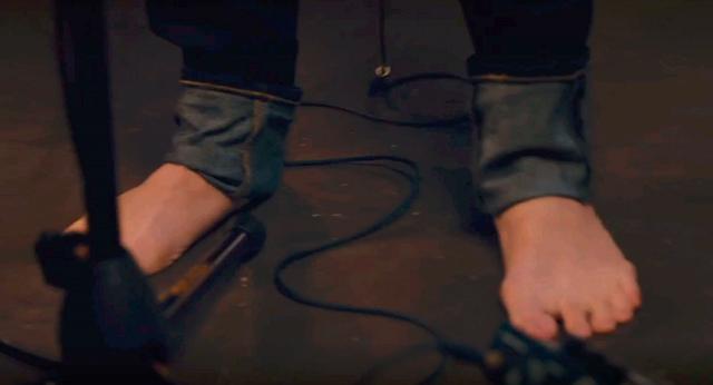 直播这么“俗”的事，被光脚的孙燕姿彻底终结了