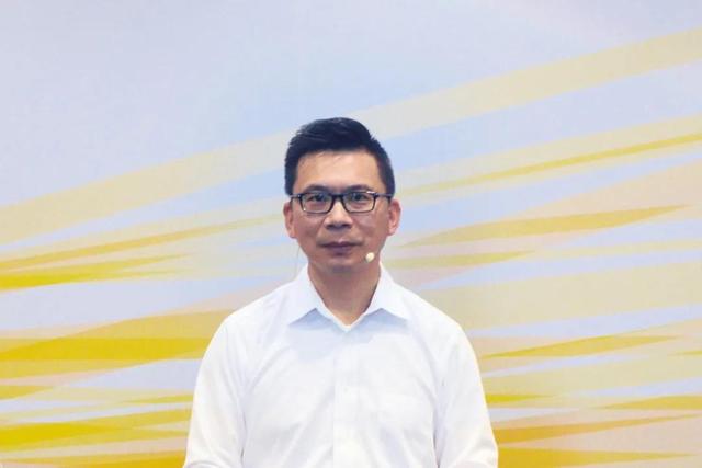 大陆集团变阵，该退的退该进的进