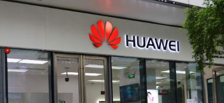 一个做空调的去卖手机，狠人董明珠的做事逻辑你不懂