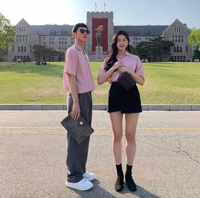 情侣装的正确打开方式,几组大学生情侣的穿搭LOOK,活力满满