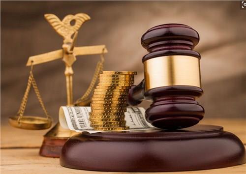 男子患多项重病，20万保险被拒赔，保险公司：天