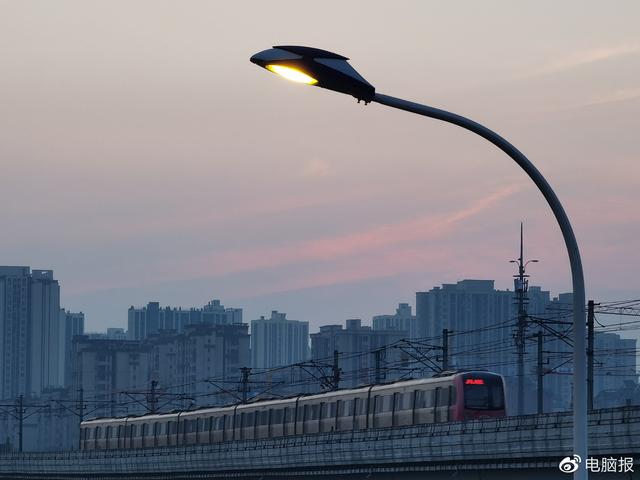 超感光下的夜色之美！摄影师眼中的荣耀30Pro+