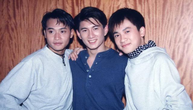 9年前被传有恋情的10大明星，现在都怎样了