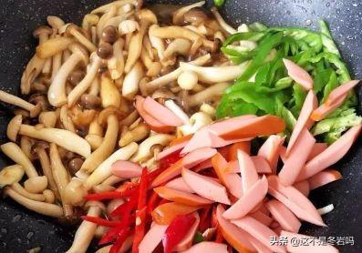 便秘最怕吃这菜，8元一斤，3块钱能炒一大盘，常吃清肠通便治便秘