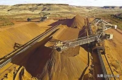 传来好消息！中企拿下全球最大铁矿开发权，澳大利亚这下该着急了
